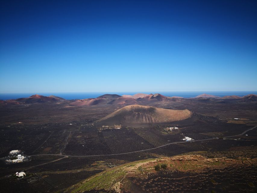 Lanzarote: The Geria Vineyards Hiking Tour - Experience Highlights