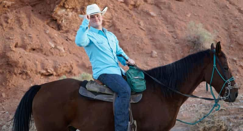 Las Vegas: Horseback Riding Tour With Lunch - Activity Details