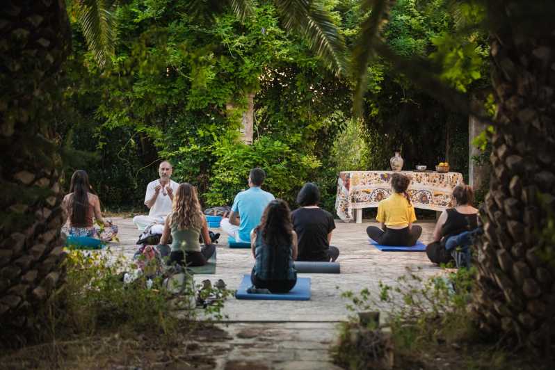 Lecce: Sunset Yoga in Historic 18th-Century Country House - Yoga Practice in Serene Setting