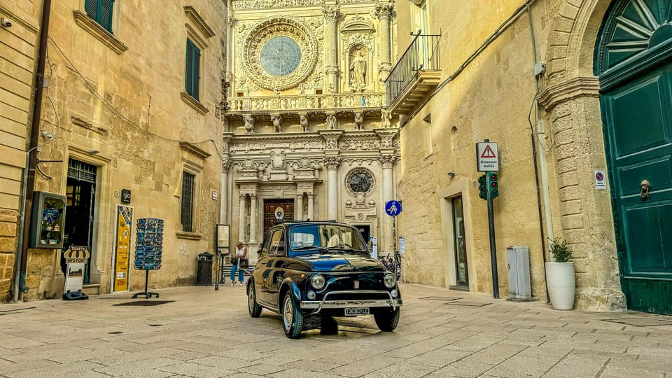 Lecce: Tour Aboard a Legendary Vintage FIAT 500 - Booking Your Experience