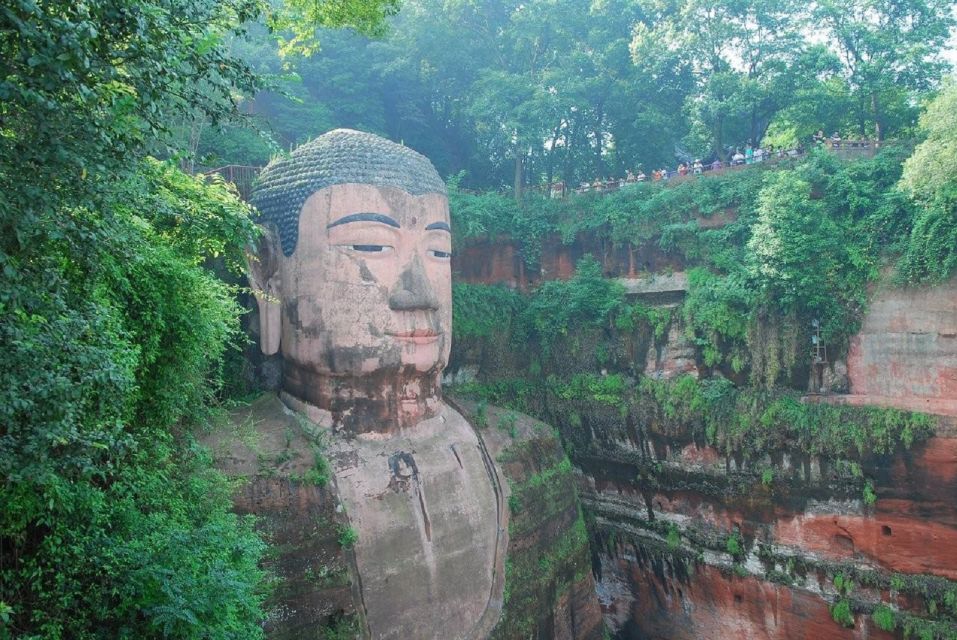 Leshan Grand Buddha Scenic Area and Panda Park Day Tour - Itinerary and Highlights