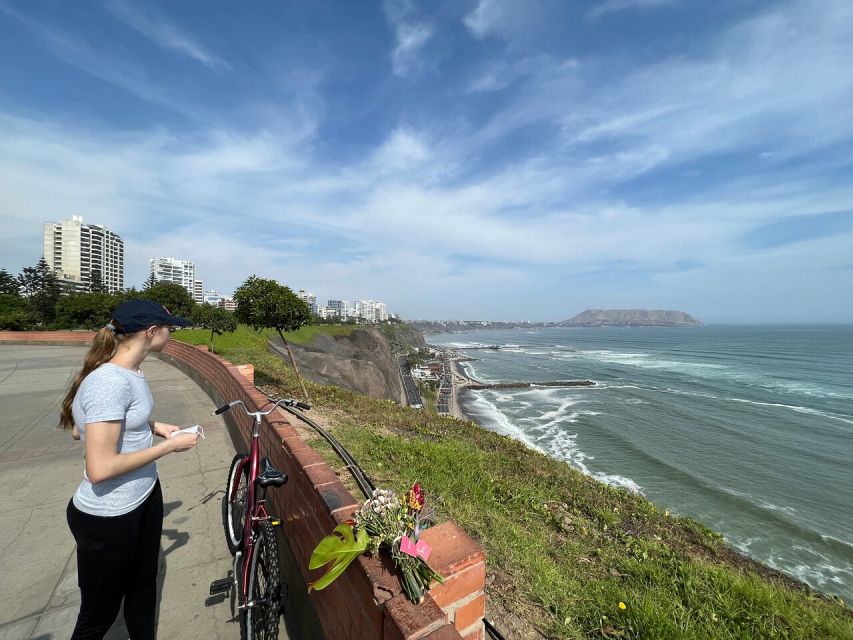 Lima: Bike Tour in Miraflores and Barranco Districts - Itinerary Highlights