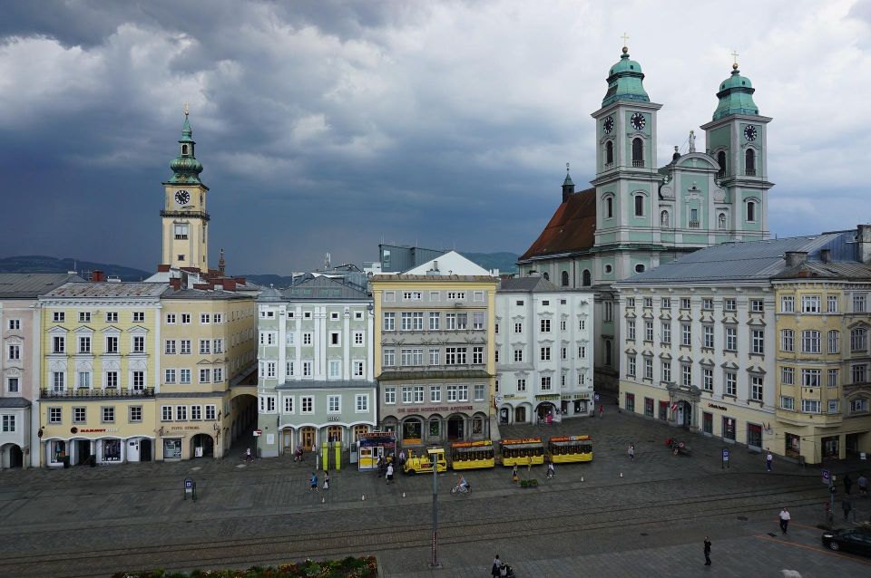 Linz - Private Historic Walking Tour - Key Attractions in Linz