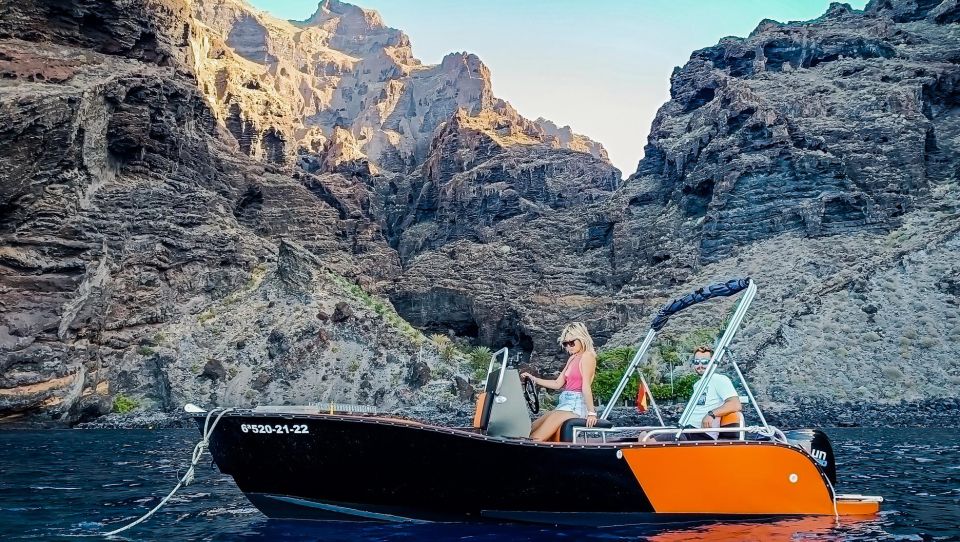 Live the Ocean Without License and Discover Los Gigantes - Booking and Availability