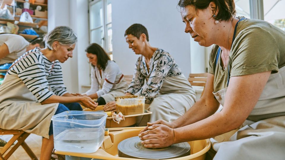 Ljubljana: Private Pottery Workshop - Learning Experience