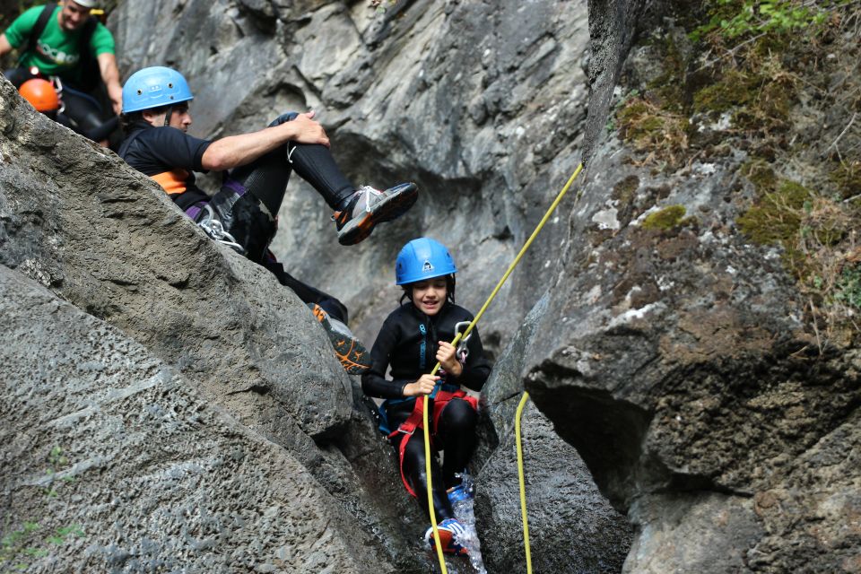 Llavorsí: Pallars Sobirà Canyoning - Booking Information