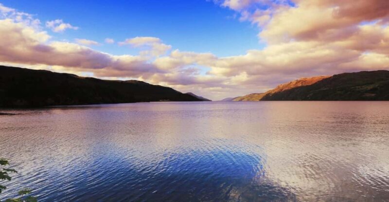 Loch Ness: Urquhart Castle, Clava & Battlefield Private Tour - Tour Experience