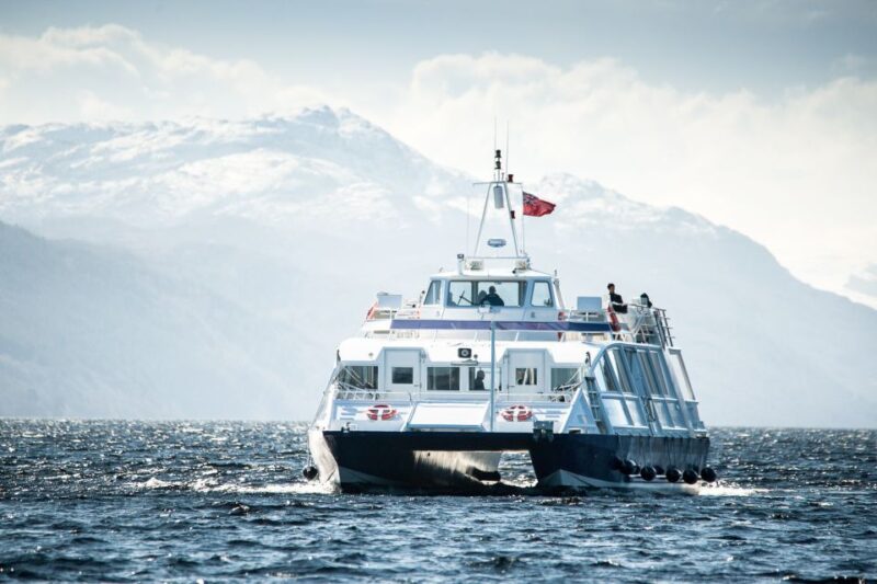 Loch Ness: Urquhart Castle Round-Trip Cruise - Scenic Highlights