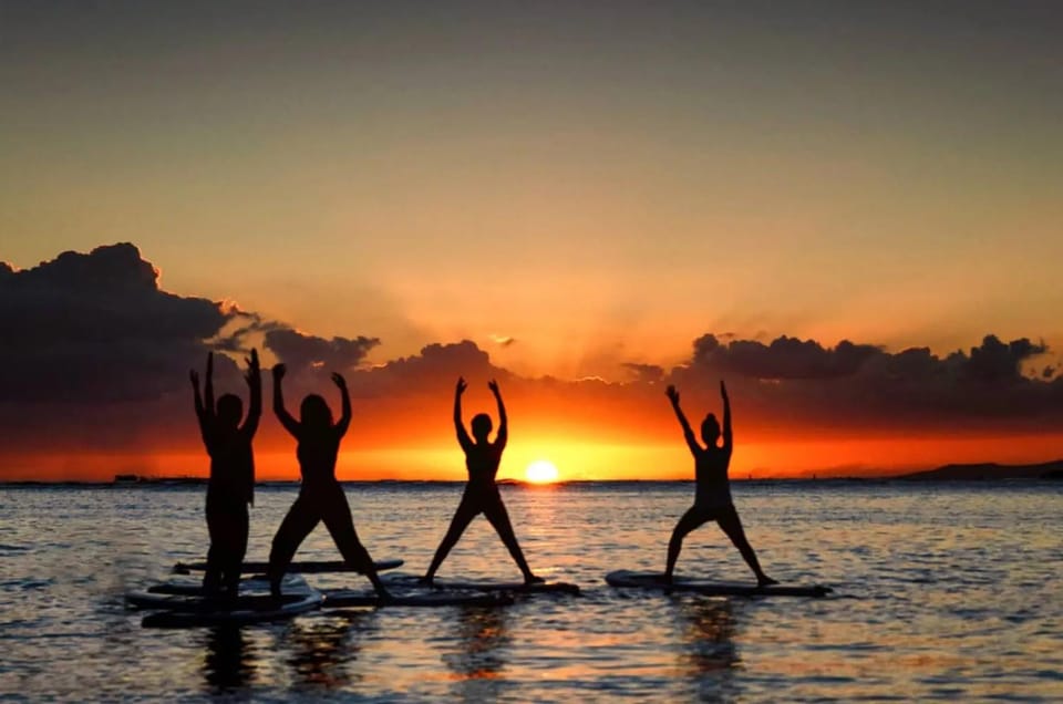 Loissin: SUP Yoga Class - Unique Experience