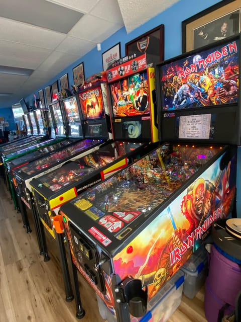 Long Beach: Pinball Arcade 24 Pinball Machines on Freeplay - Booking and Availability