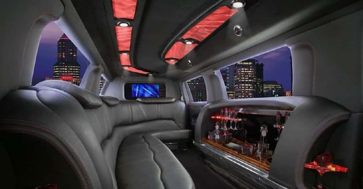 Los Angeles: Private Sightseeing Tour in a Limousine - 5hrs - Itinerary Highlights