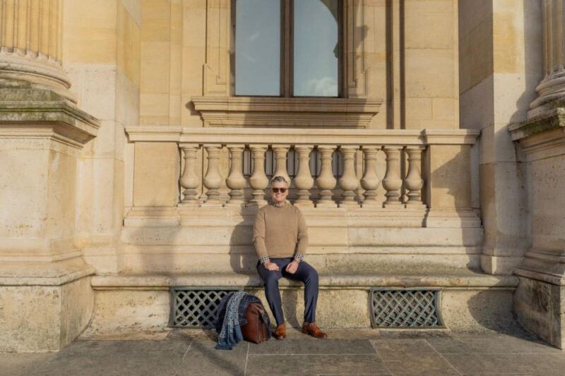Louvre Area Photo Shoot by Paris Photographer - Pricing and Booking Details