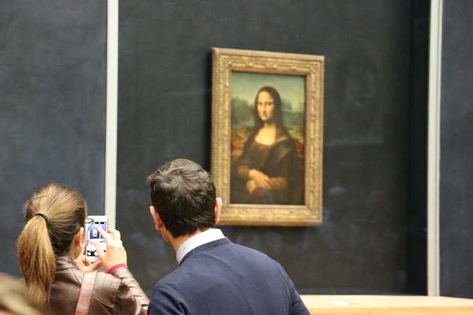 Louvre Museum: Guided Tour at Closing Time With Mona Lisa - Knowledgeable English-Speaking Guide