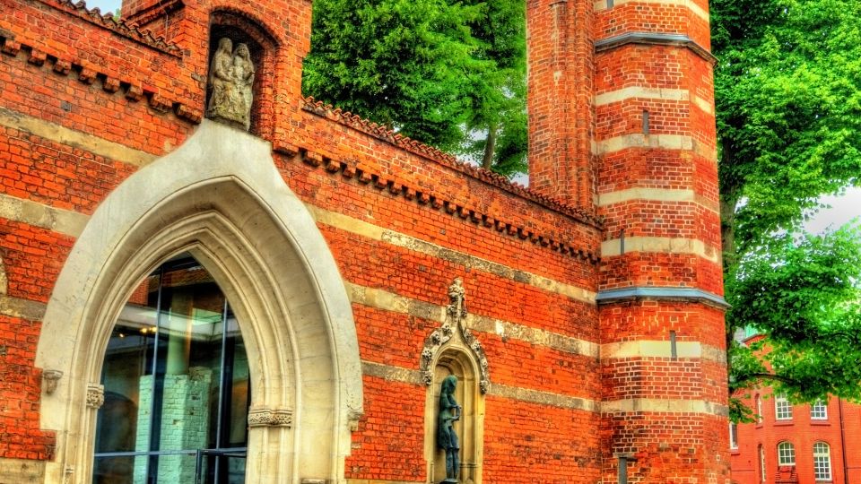 Lübeck: St. Anne's Museum With City Walking Tour Option - Highlights of St. Annes Museum