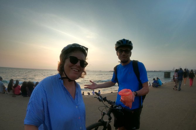 Luxury Night Cycle Tour of Colombo - Included Features and Amenities