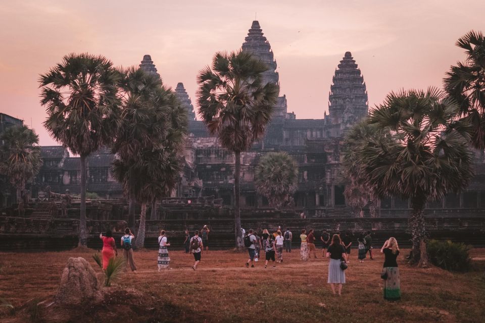 Mad Monkey Siem Reap Angkor Unleashed - Day 1 Itinerary