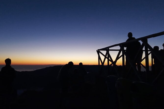 Madeira: Sunset in Pico Do Arieiro (Dinner and Drinks Optional) - Sunset Viewing Experience