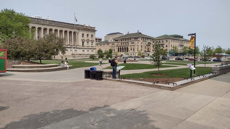 Madison Tour: a Guide From Monona Terrace to Memorial Union - Tour Highlights