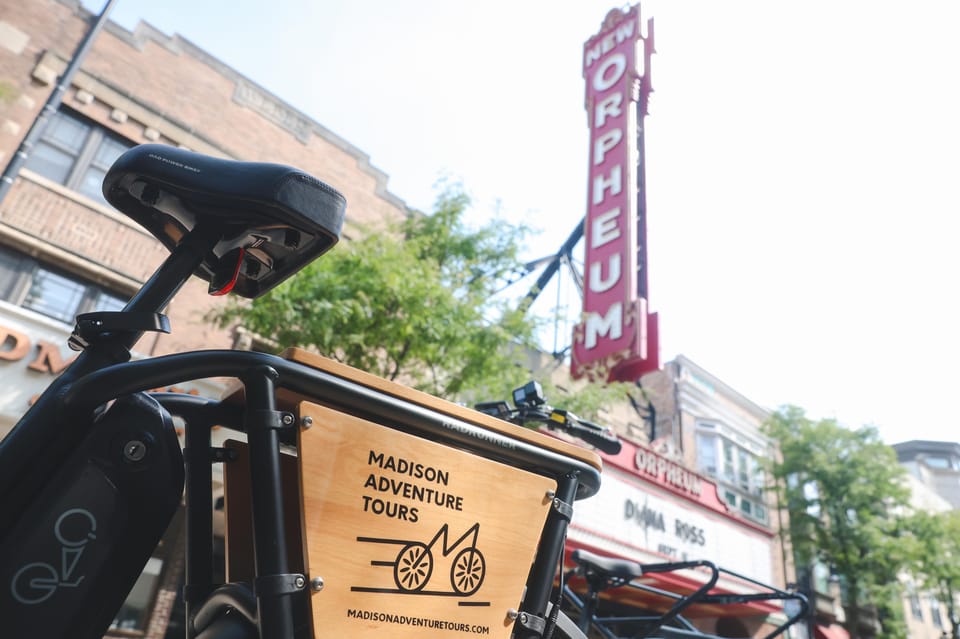 Madison Wisconsin: Guided Downtown Ebike Tour - Tour Features