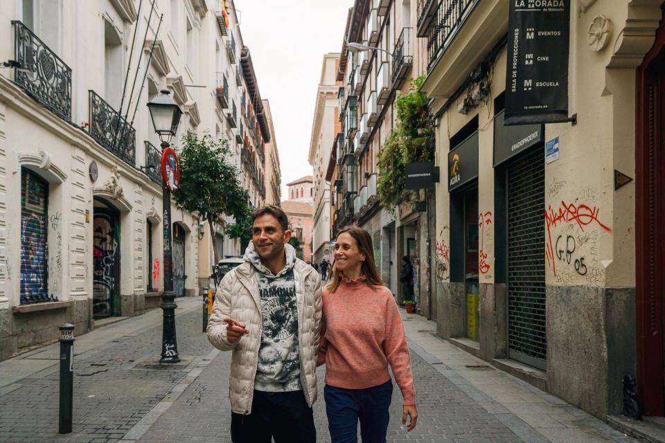 Madrid Love Story: Photography Session for Couples - Pricing Information