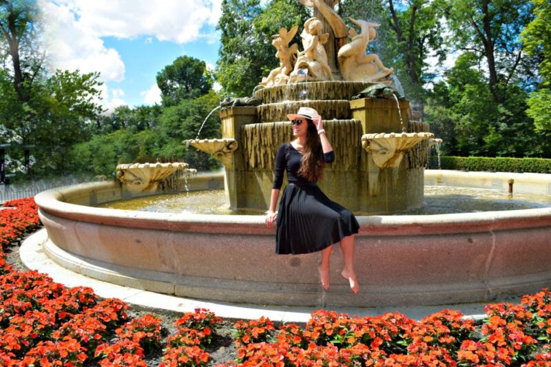 Madrid: Private Photoshoot at the Retiro Park - Photoshoot Experience