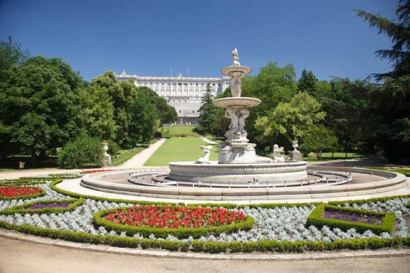 Madrid: Royal Palace Guided Tour With Skip-The-Line Entry - Itinerary and Highlights