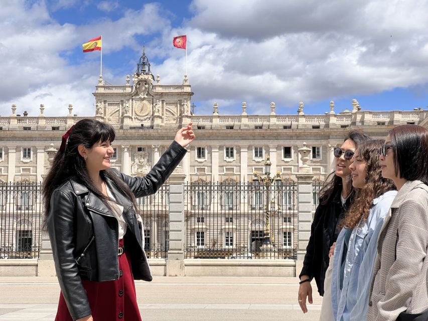 Madrid: Royal Palace & Habsburg Dynasty Small Group Tour - Itinerary Highlights