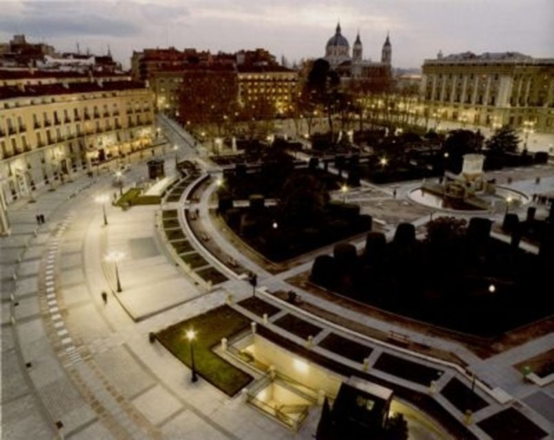 Madrid: Sunset and Night Lights Ebike Tour - Inclusions and Amenities