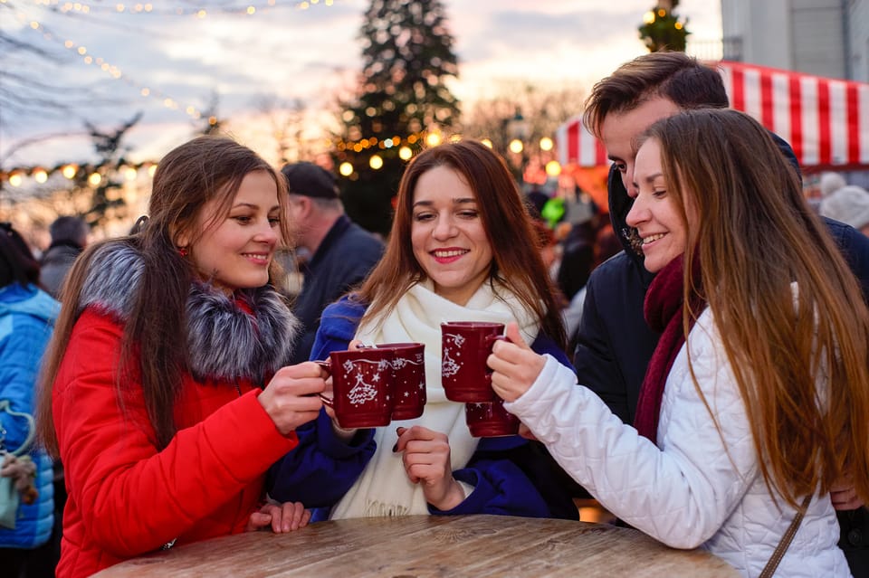 Majestic Walking Christmas Tour in Cork - Itinerary Highlights