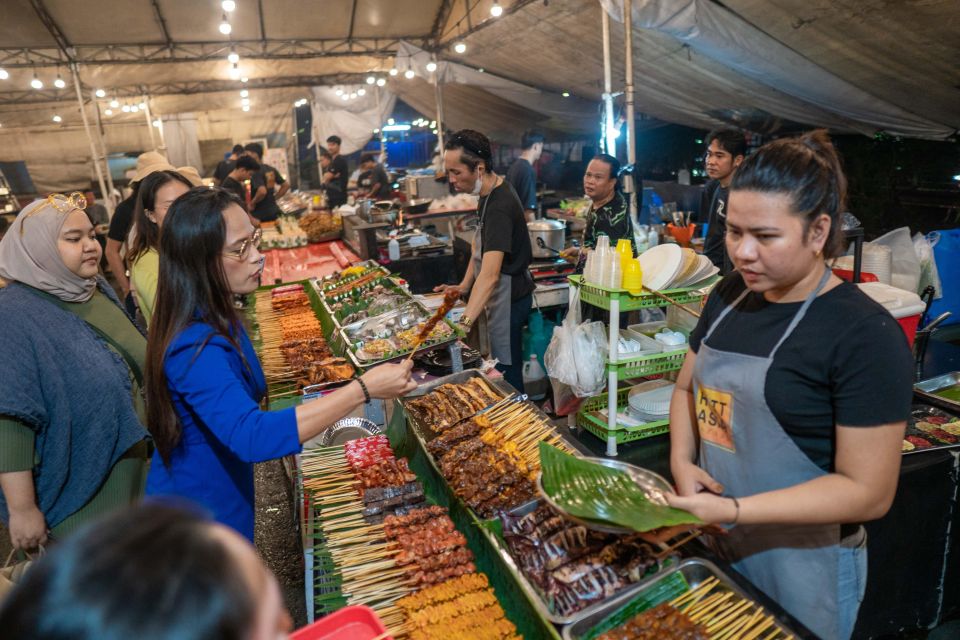 Makati: Street Food Experience With a Local Guide - Experience Highlights