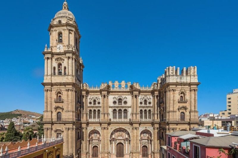 Málaga: 2.5-Hour Private Walking Tour - Experience Highlights