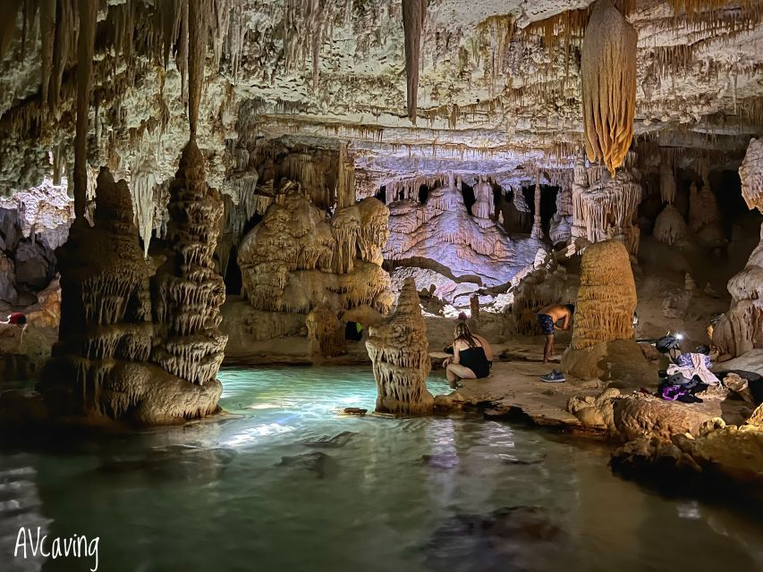 Mallorca: Beach Inside the Cave Tour - Tour Activities