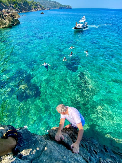 Mallorca: Highlights Wild Coast Tour - Cliff Jumping and Cave Visits