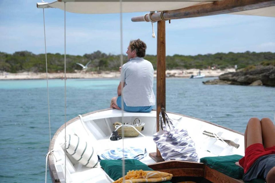 Mallorca: Southern Beaches Private Llaut Boat Tour - Itinerary Details