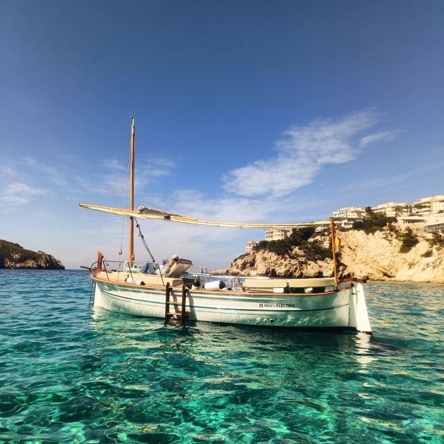 Mallorca: Sunset Eco Charter Experience - Malgrat Islands Exploration