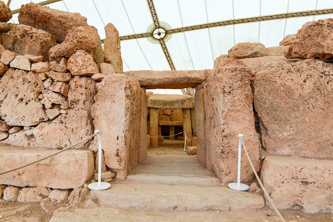 Malta: Private Half-Day Archeological Sites Tour - Hagar Qim and Mnejidra Temples