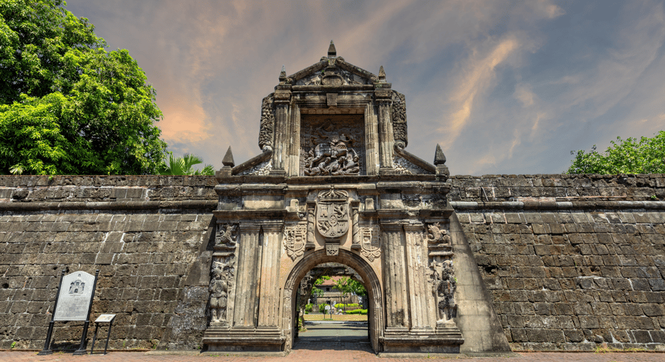 MANILA HALF-DAY TOUR (4HRS) - Included in the Tour