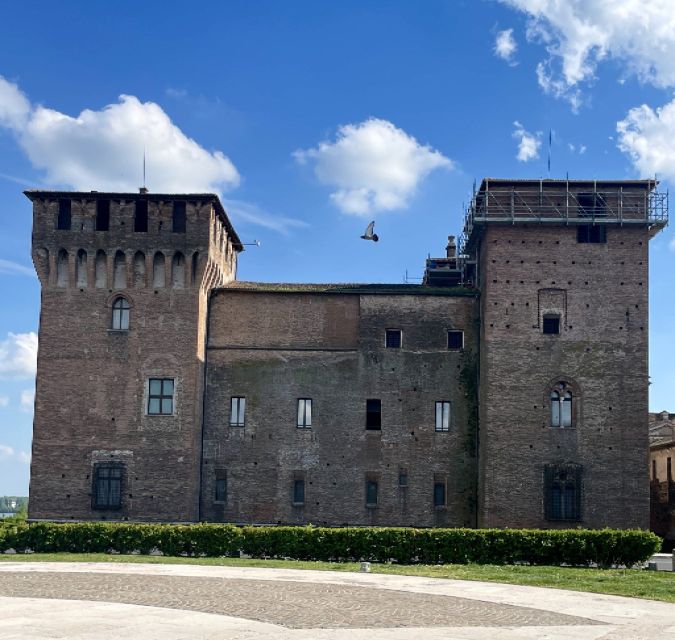 Mantua: Self-Guided Audio Tour to the City of Lakes - Experience Highlights