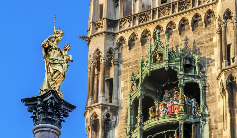 Marienplatz and Viktualienmarkt Private Tour and Tasting - Tour Highlights and Experience