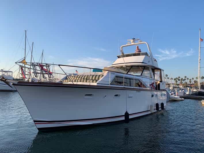 Marina Del Rey: Luxury Yacht Experience - Guided Tour - BYOB - Features of the Yacht Elu
