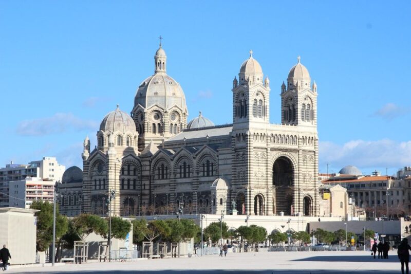 Marseille: Private Walking Guided Tour - Itinerary Highlights