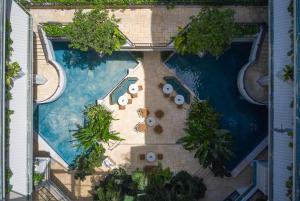 Mayfair House Hotel & Garden - Location and Accessibility