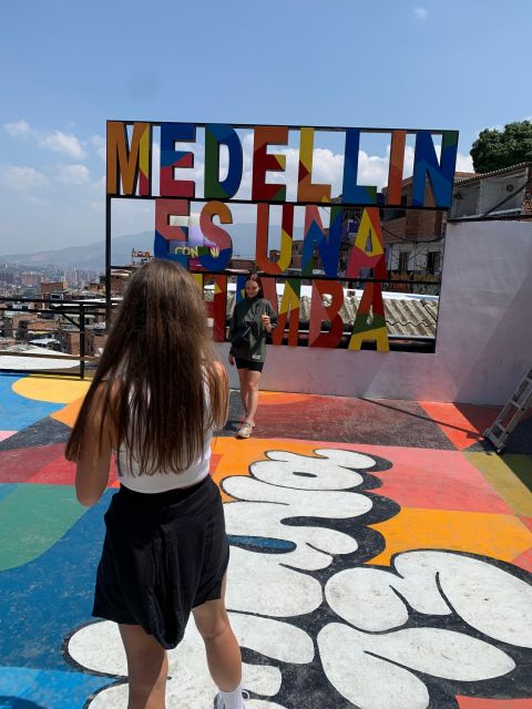 Medellín: Comuna 13 With Locals and Snacks - Cultural Insights