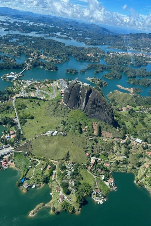 Medellin: Private Guatapé Cultural and Scenic Tour - Highlights of Guatapés