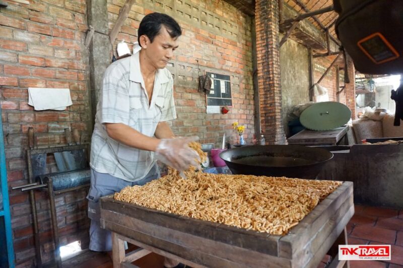 Mekong Delta Tour to Cai Be – Tan Phong Island Full Day - Itinerary Highlights