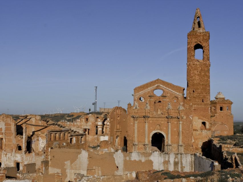 Midday Olive Oil Tour and Visit to Old Town of Belchite - Experience Highlights