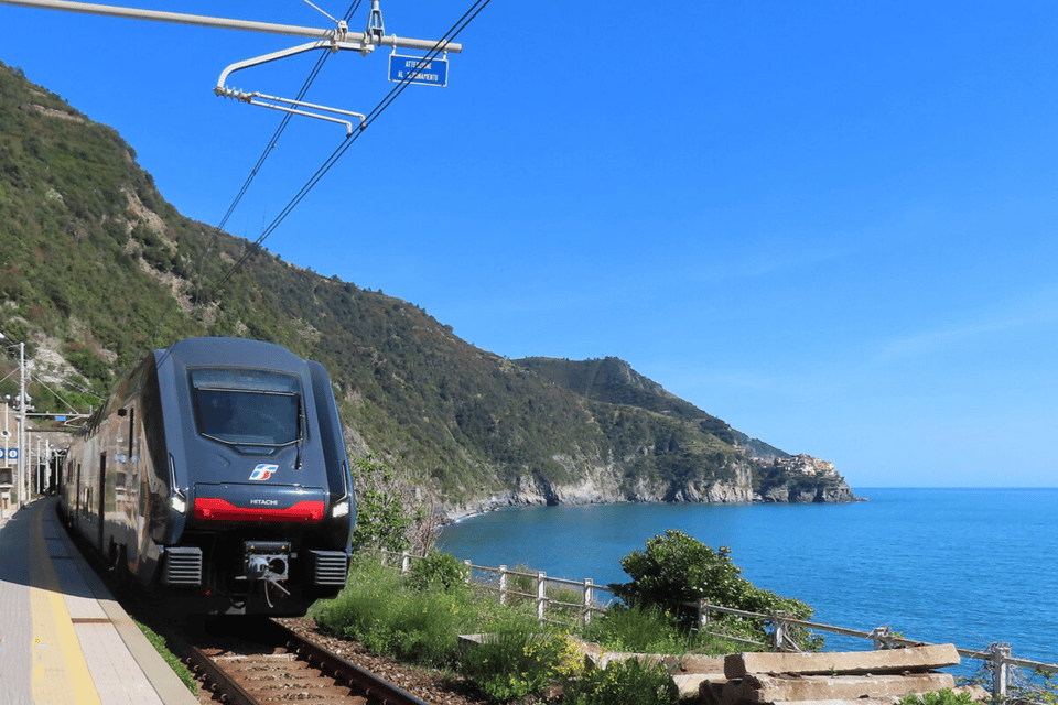 Milan: Bus & Train Ticket From/To Finalborgo - Journey Details