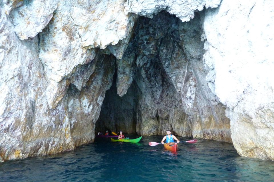 Milos: Guided Kayaking Trip With Snorkelling & Lunch - Itinerary Details