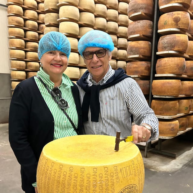 Modena Tour: Motor & Food Valley - Experience the Balsamic & Lamborghini