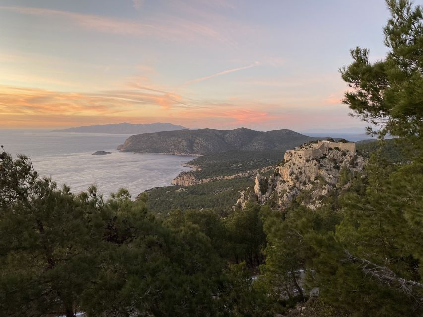 Monolithos: Small Group Hike and Sunset at Monolithos Castle - Experience Highlights